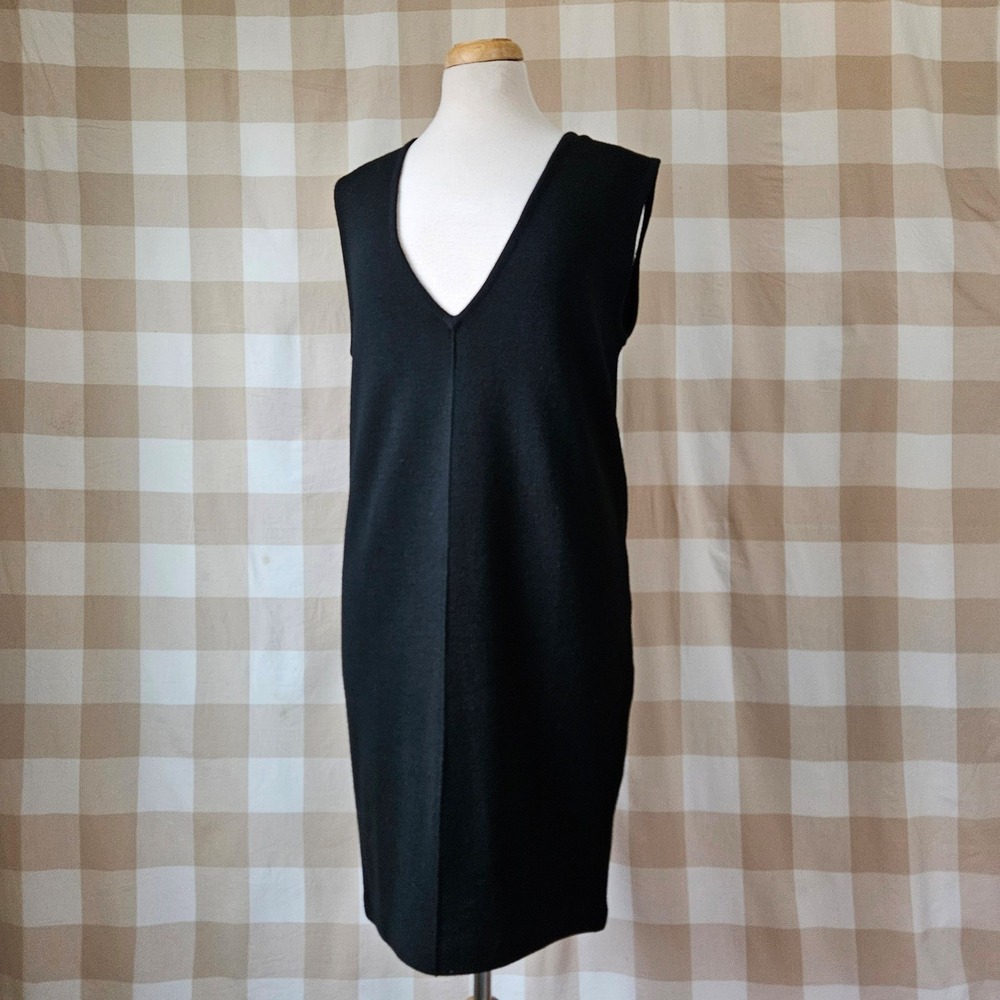 Vtg 90s Nordstrom Catalog 100% Wool Black V Neck Sleeveless Knit Dress XS